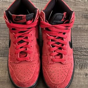 Nike Kids Red and Black Sneakers